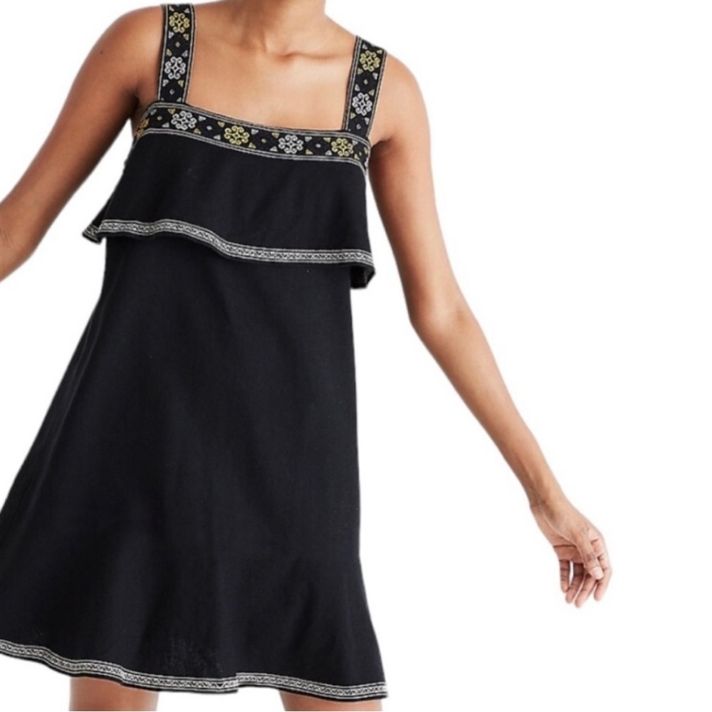 Madewell linen embroidered ruffle top dress. Medium